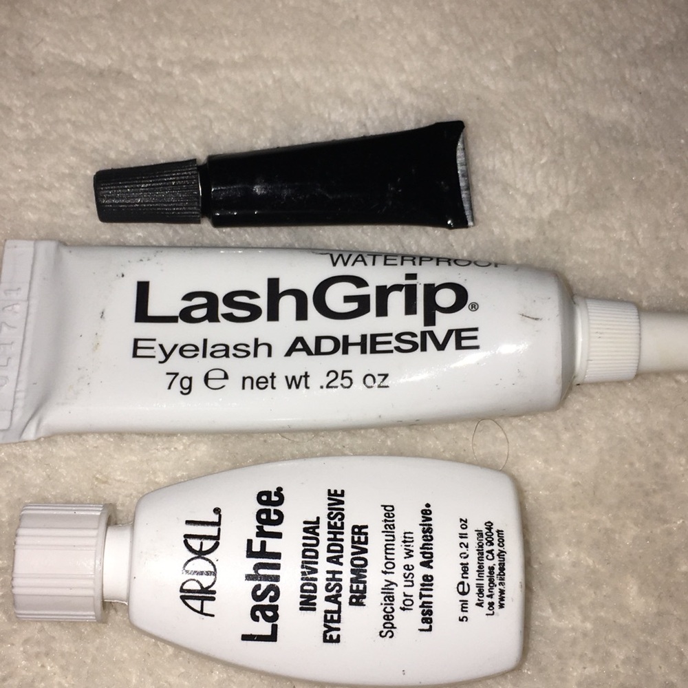 Makeup bundle - Picture 4 of 8